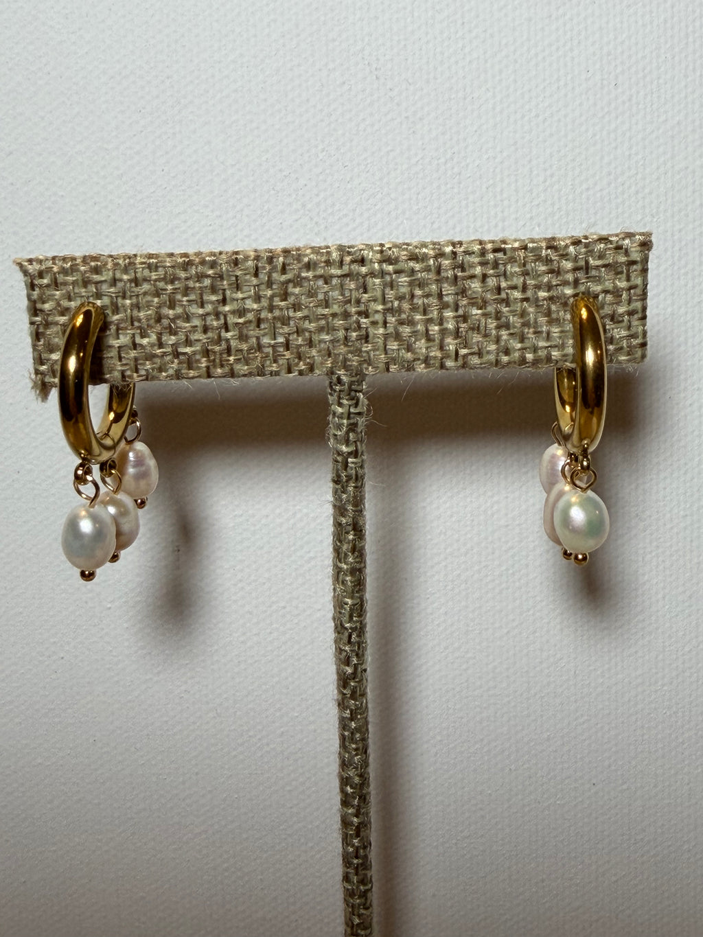 Maribelle Hoops