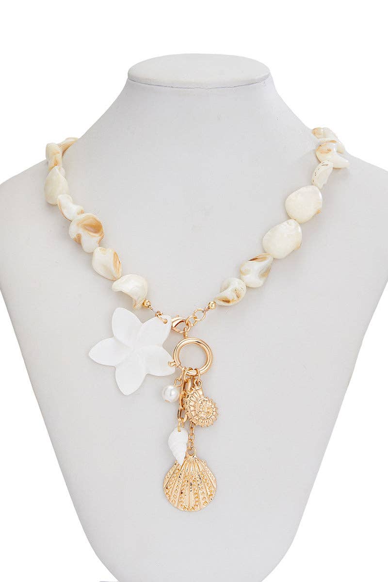 Elegant Shell Charm Necklace
