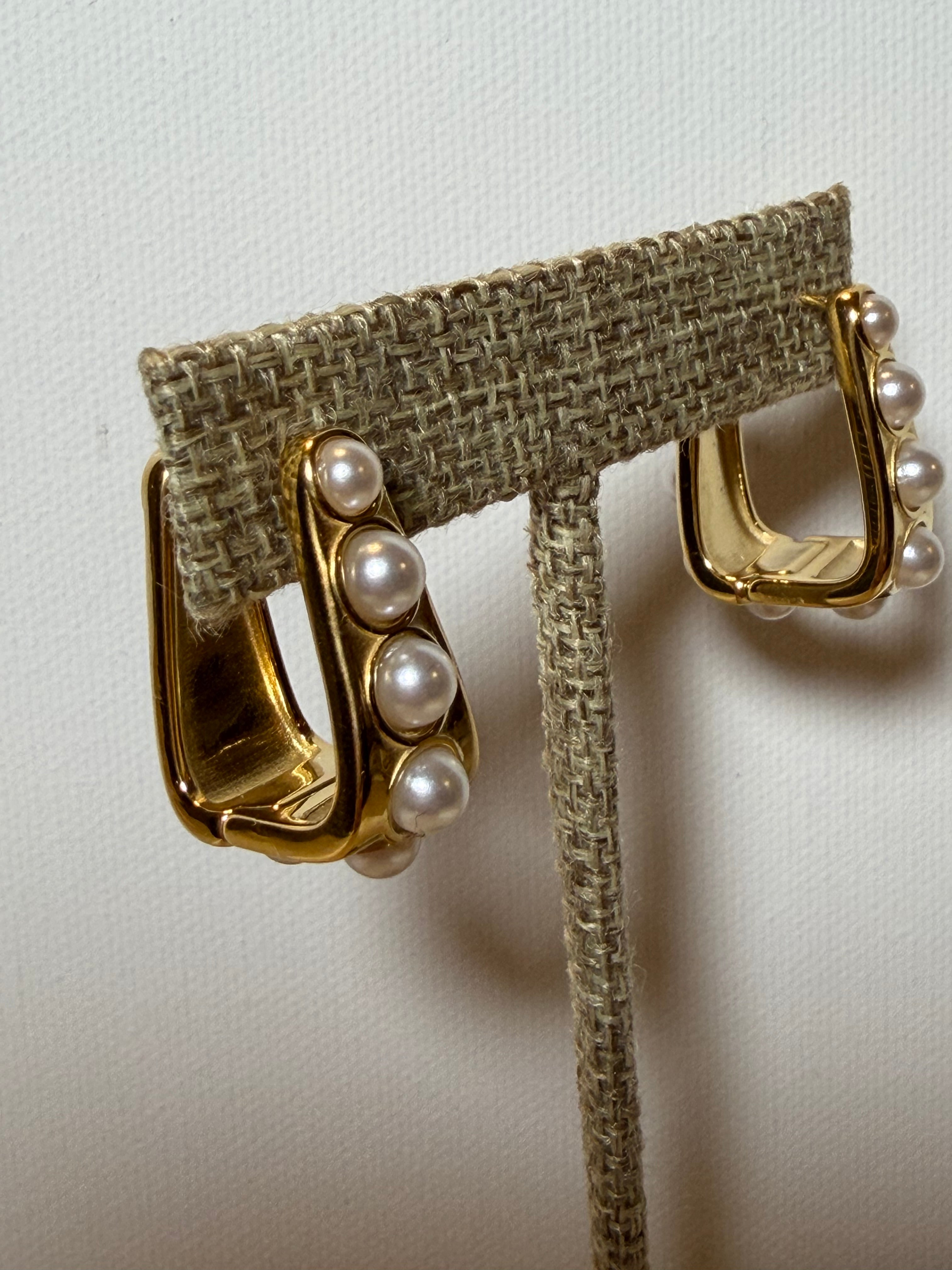 Sienna Hoops