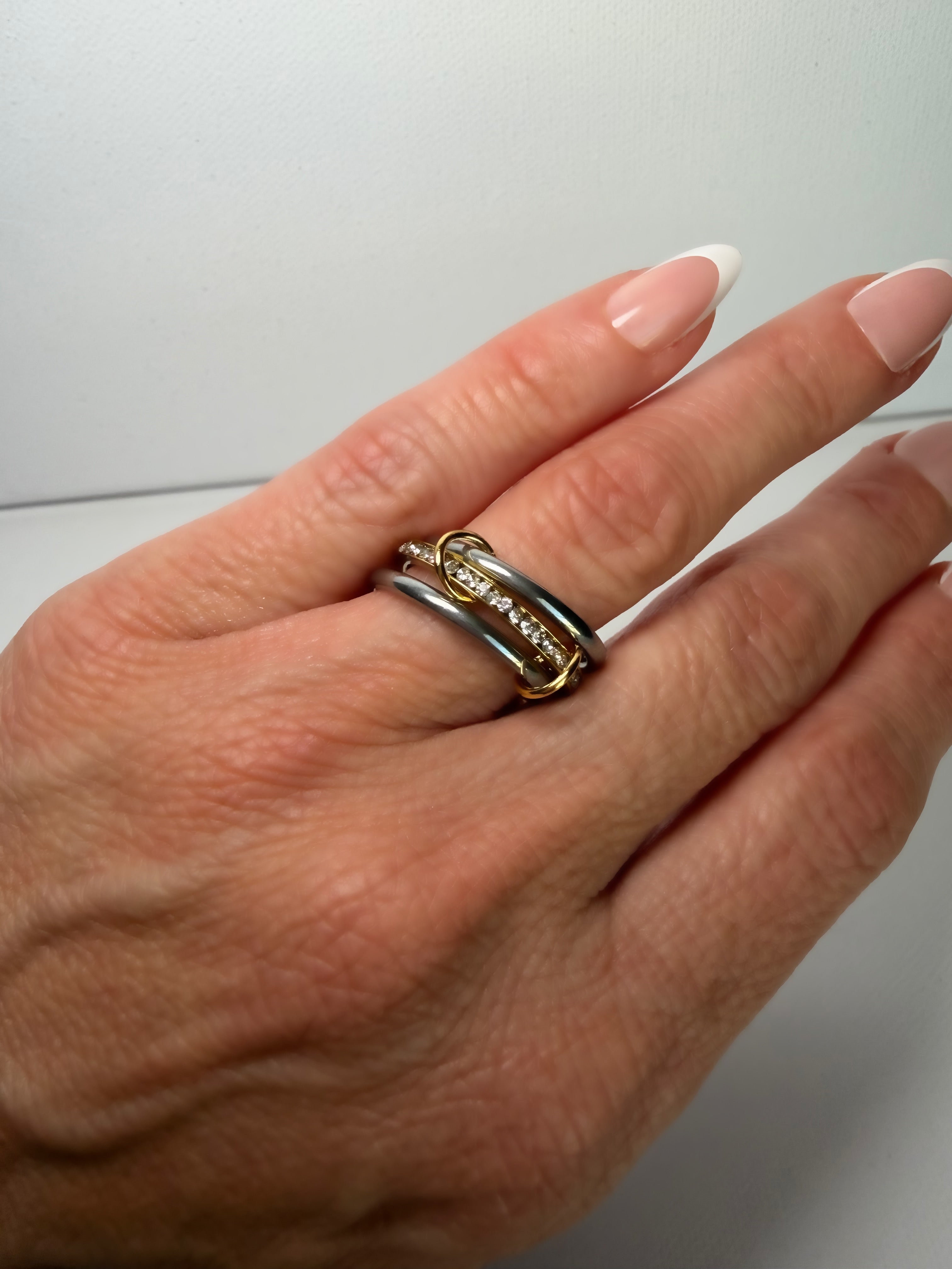 Anya Ring