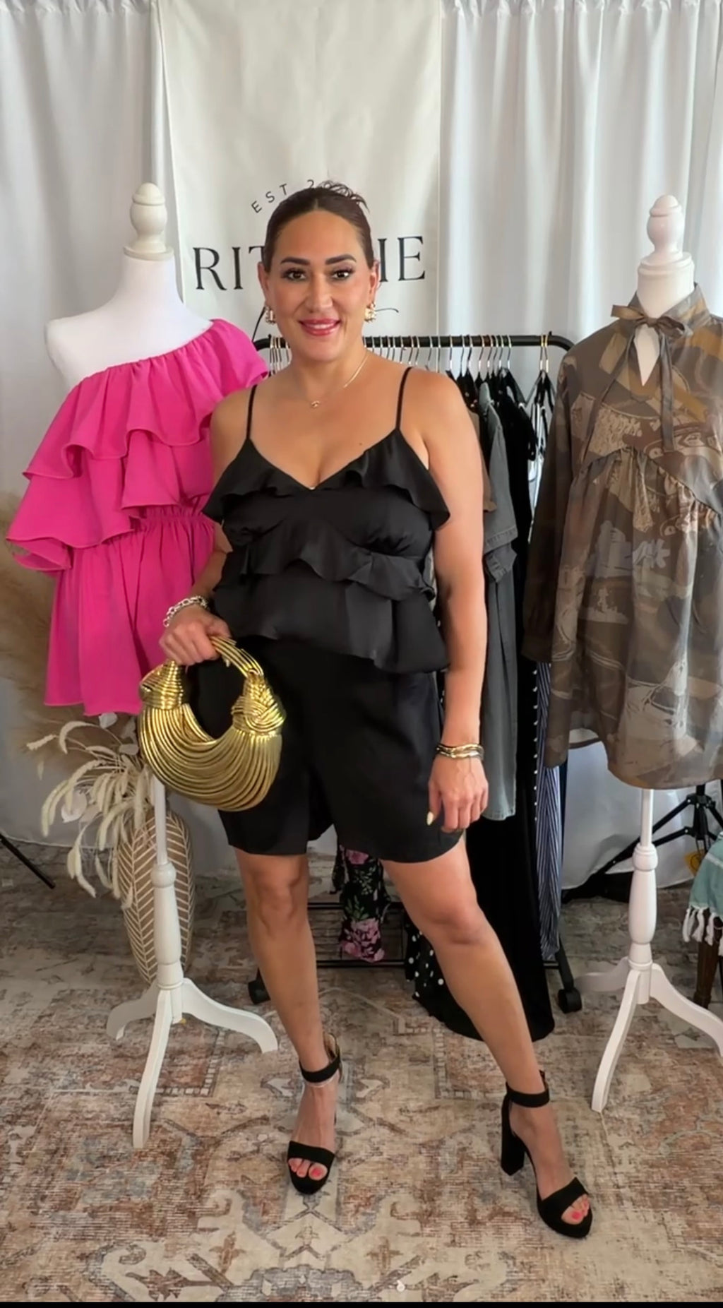 LAYER RUFFLE ROMPER